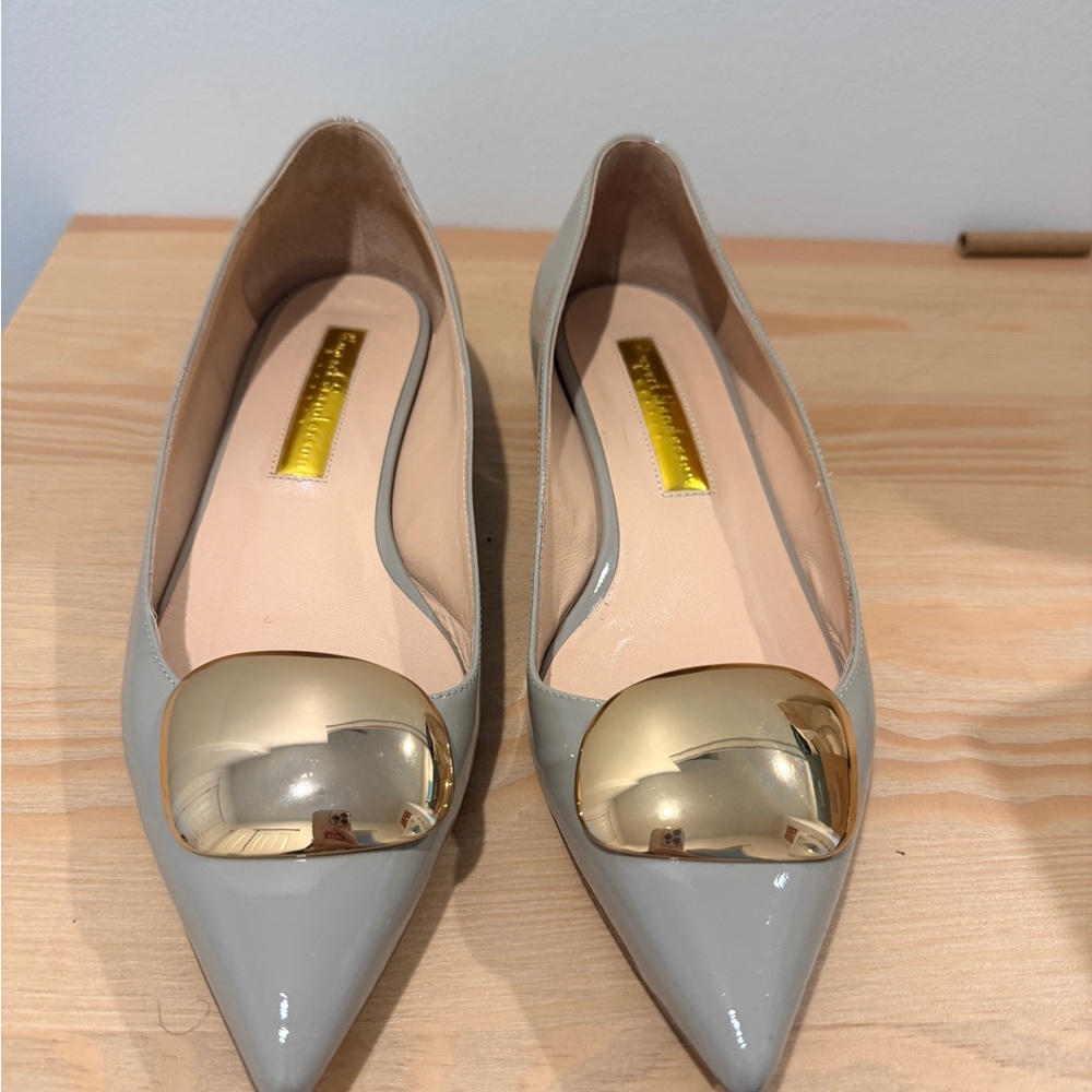 Elegant Gray and Gold Women's Flats